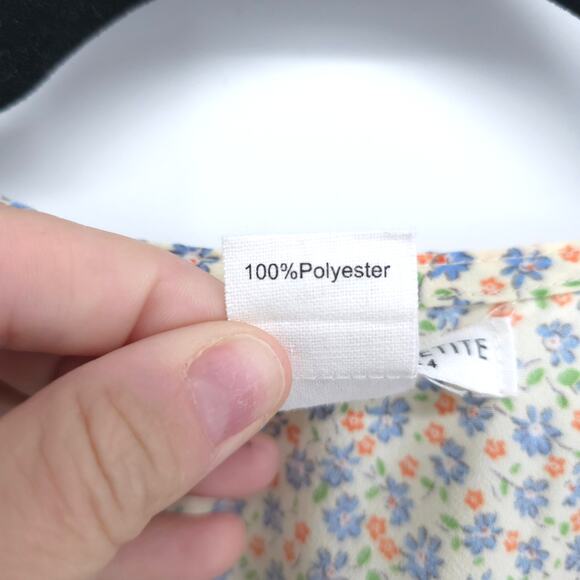 Glamorous ASOS Cream V Neck Tea Micro Floral Print Wrap-Tie Waist Mini Dress 4 - Picture 9 of 13